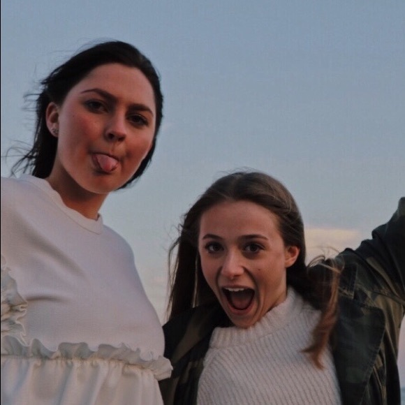 Meet your Posher, Kristin - Picture 1 of 1